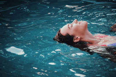 What Happens if There Is Too Much Chlorine in a Swimming Pool?