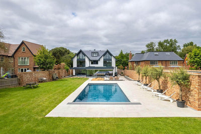 Harmonious Hurley Swimming Pool