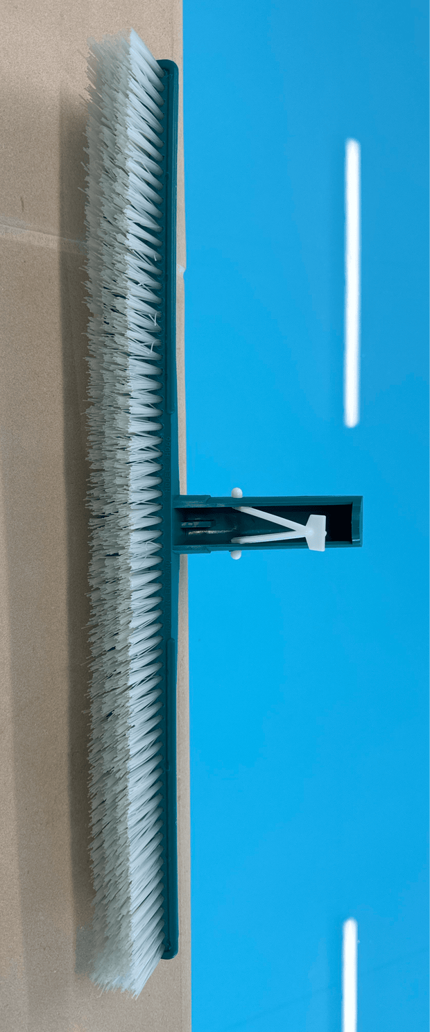 Certikin 18 inch (450mm) Pool Brush
