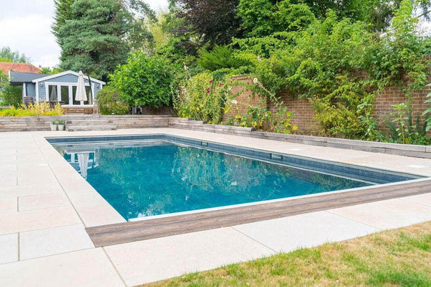 Irresistible Iver Swimming Pool
