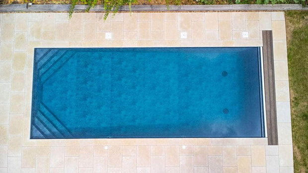 Irresistible Iver Swimming Pool