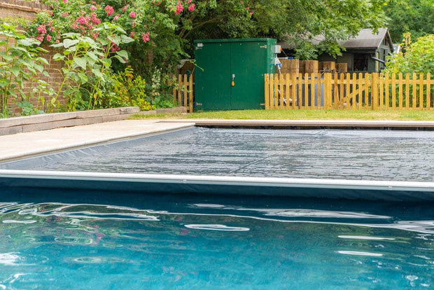 Irresistible Iver Swimming Pool