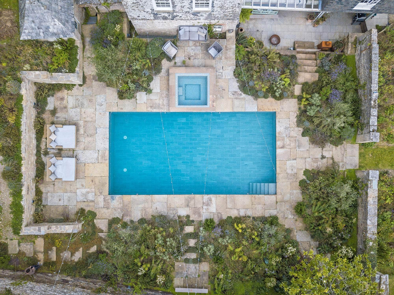 Projects – Deep End Pools