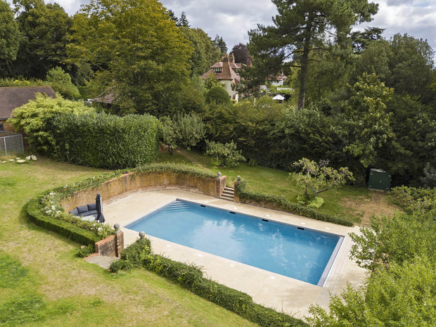 Heavenly Henley Swimming Pool