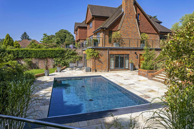 Glamorous Gerrards Cross Swimming Pool