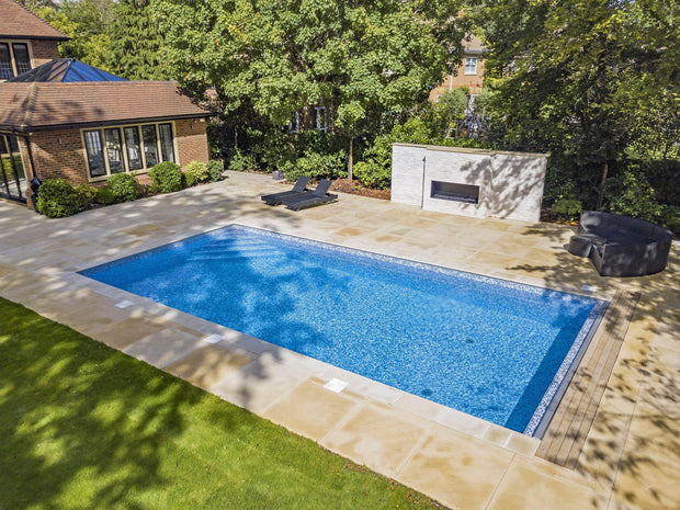 Bold Beaconsfield Swimming Pool