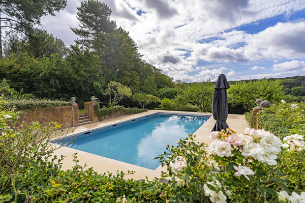 Heavenly Henley Swimming Pool