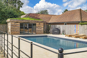 Blissful Beaconsfield Swimming Pool