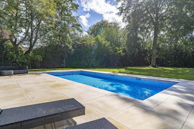 Bold Beaconsfield Swimming Pool