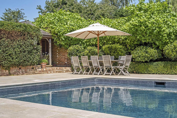 Wonderful Windsor Green Swimming Pool