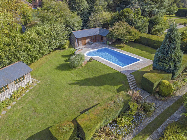 Charming Chalfont Swimming Pool
