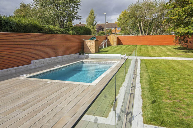 Marvelous Marlow Swimming Pool